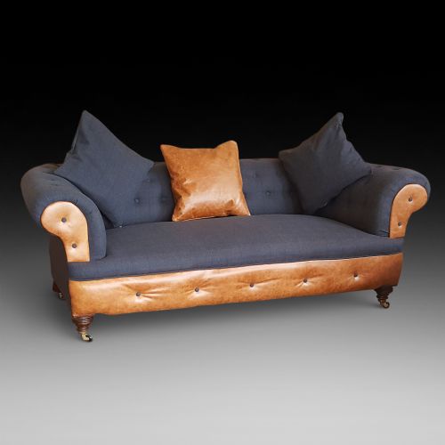 Late Victorian Mahogany Chesterfield Sofa