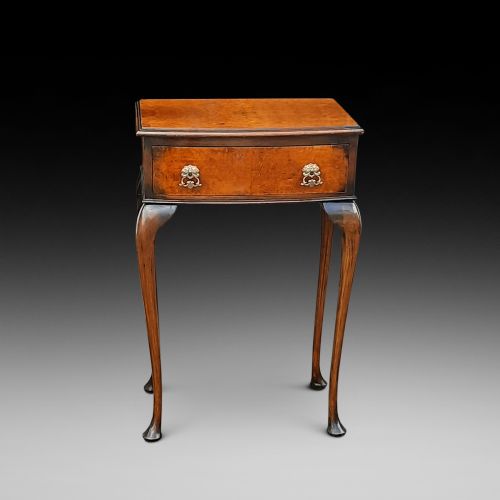 1920'S Small Quarter Veneered Burr Walnut Lowboy