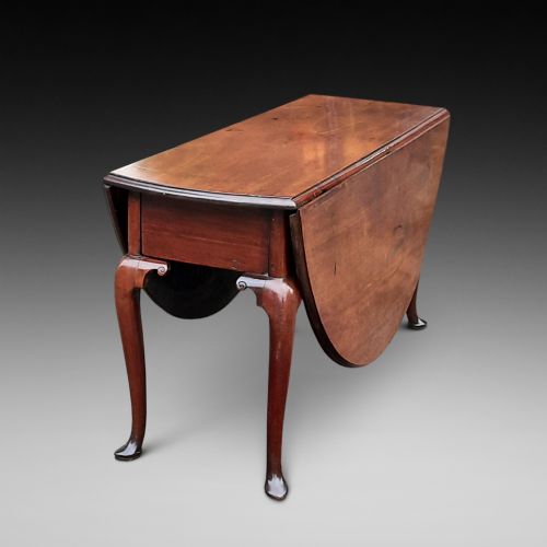 George II Mahogany Gate Leg Breakfast Dining Table