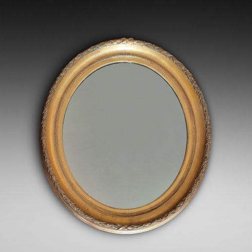 Victorian Oval Giltwood and Gesso Wall Mirror