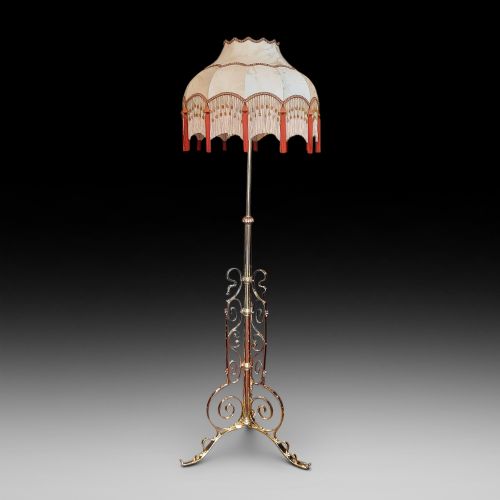 Early 20thc Arts & Crafts Style Brass Extendable Standard Lamp