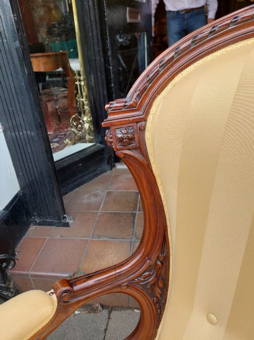 VICTORIAN WALNUT LOW ARM CHAIR - ADDITIONAL PHOTO 7