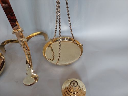 SET OF VICTORIAN BRASS BEAM SCALES - ADDITIONAL PHOTO 4
