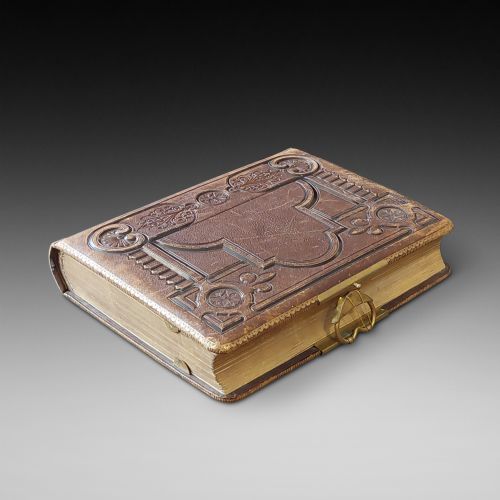 Late Victorian Leather Bound Photo Album