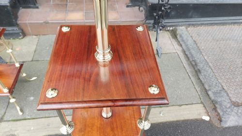 PAIR OF EARLY 20THC BRASS AND MAHOGANY CANTERBURYLAMP STANDARDS - ADDITIONAL PHOTO 1
