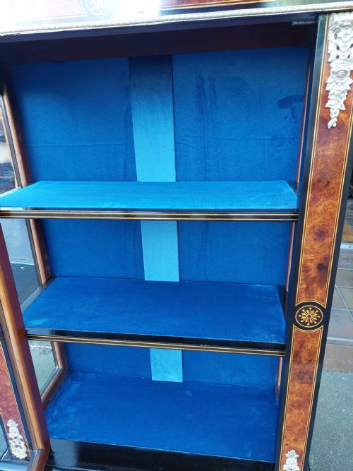 PAIR OF VICTORIAN MARQUETRY EBONY FRAMED BURR WALNUT DISPLAY CABINETS - ADDITIONAL PHOTO 7