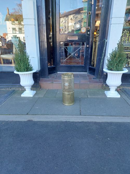 VICTORIAN PIERCED BRASS STICK STAND - ADDITIONAL PHOTO 4
