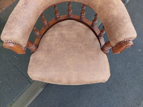 LATE 19THC WALNUT CAPTAINS CHAIR - ADDITIONAL PHOTO 3