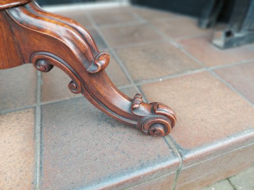 WALNUT RISE FALL DRESSING TABLEMUSIC PIANO STOOL - ADDITIONAL PHOTO 1