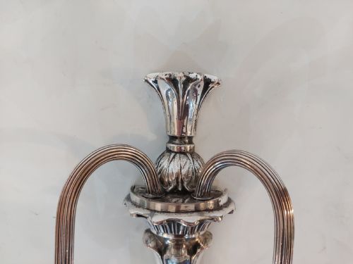PAIR OF EARLY 20THC SILVER PLATED NEOCLASSICAL WALL LIGHTS - ADDITIONAL PHOTO 8