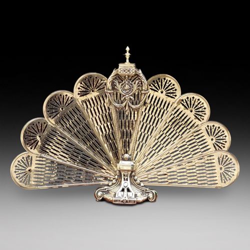 EARLY 20THC CONCERTINA PIERCED BRASS FIRE SCREEN