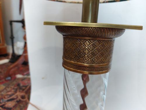 PAIR OF EARLY 20THC BRASS GLASS TABLE LAMPS - ADDITIONAL PHOTO 3