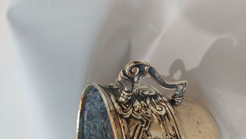 LATE 19THC FRENCH BRASS TWO HANDLED TROPHY VASE - ADDITIONAL PHOTO 3