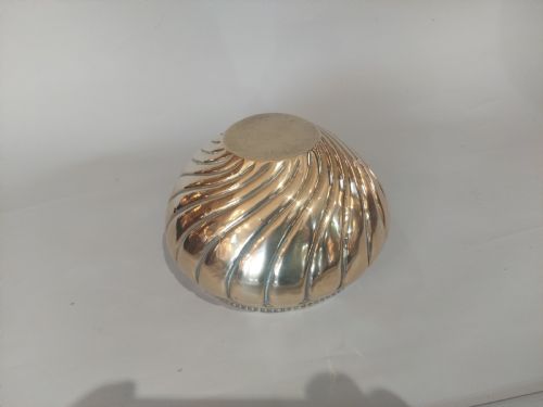 ART NOUVEAU BRASS PLANTER OF STYLISTIC FORM - ADDITIONAL PHOTO 4