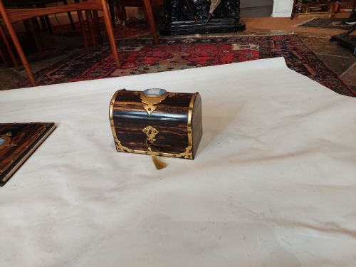 VICTORIAN COROMANDEL DESK SET LETTER BOX - ADDITIONAL PHOTO 4