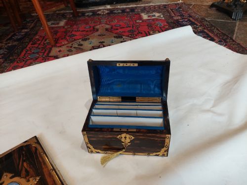 VICTORIAN COROMANDEL DESK SET LETTER BOX - ADDITIONAL PHOTO 7