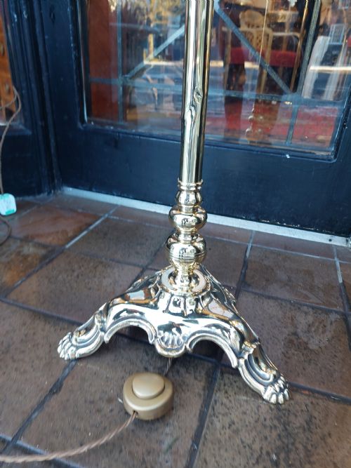 EARLY 20THC BRASS SCROLL ARM FLOOR LAMP - ADDITIONAL PHOTO 3