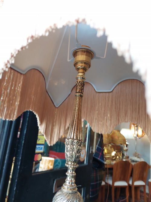 PAIR OF HEAVY BRASS STANDARD LAMPS - ADDITIONAL PHOTO 5