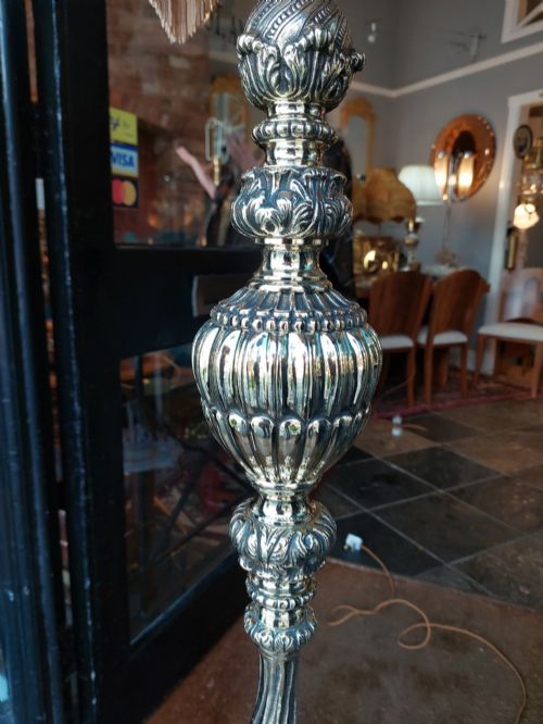 PAIR OF HEAVY BRASS STANDARD LAMPS - ADDITIONAL PHOTO 6
