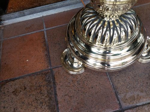 VICTORIAN BRASS EXTENDING STANDARD OIL LAMP BY HINKS OF B'HAM - ADDITIONAL PHOTO 3