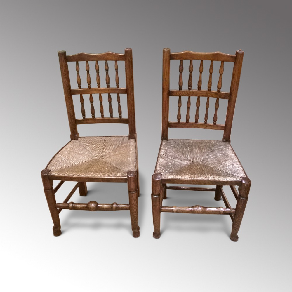 Set of 4 Oak Spindle Back Chairs