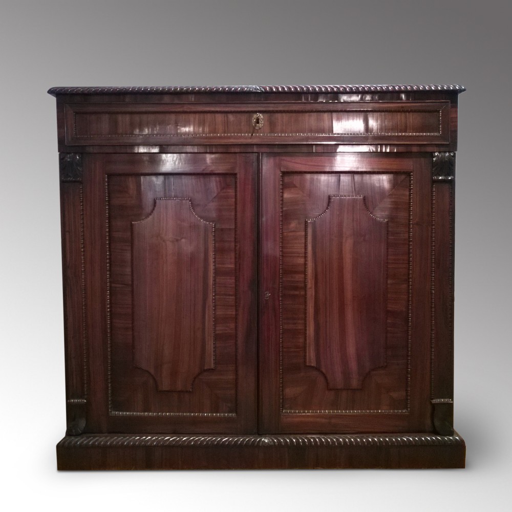 Regency Goncalo Alves Semainier