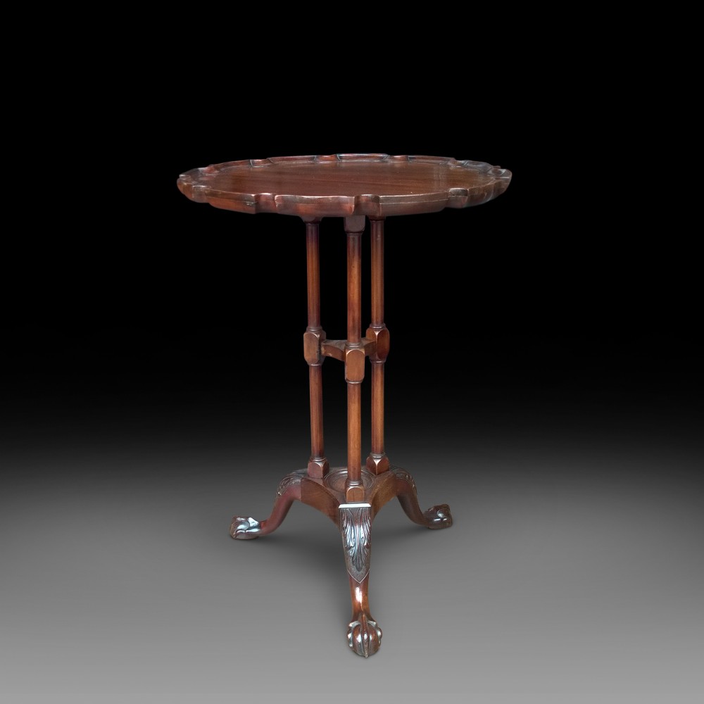 Edwardian mahogany occasional  table