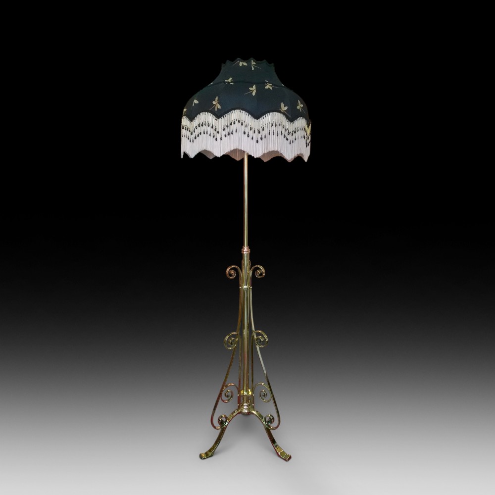 Early 20th Century Brass Extending Standard Lamp