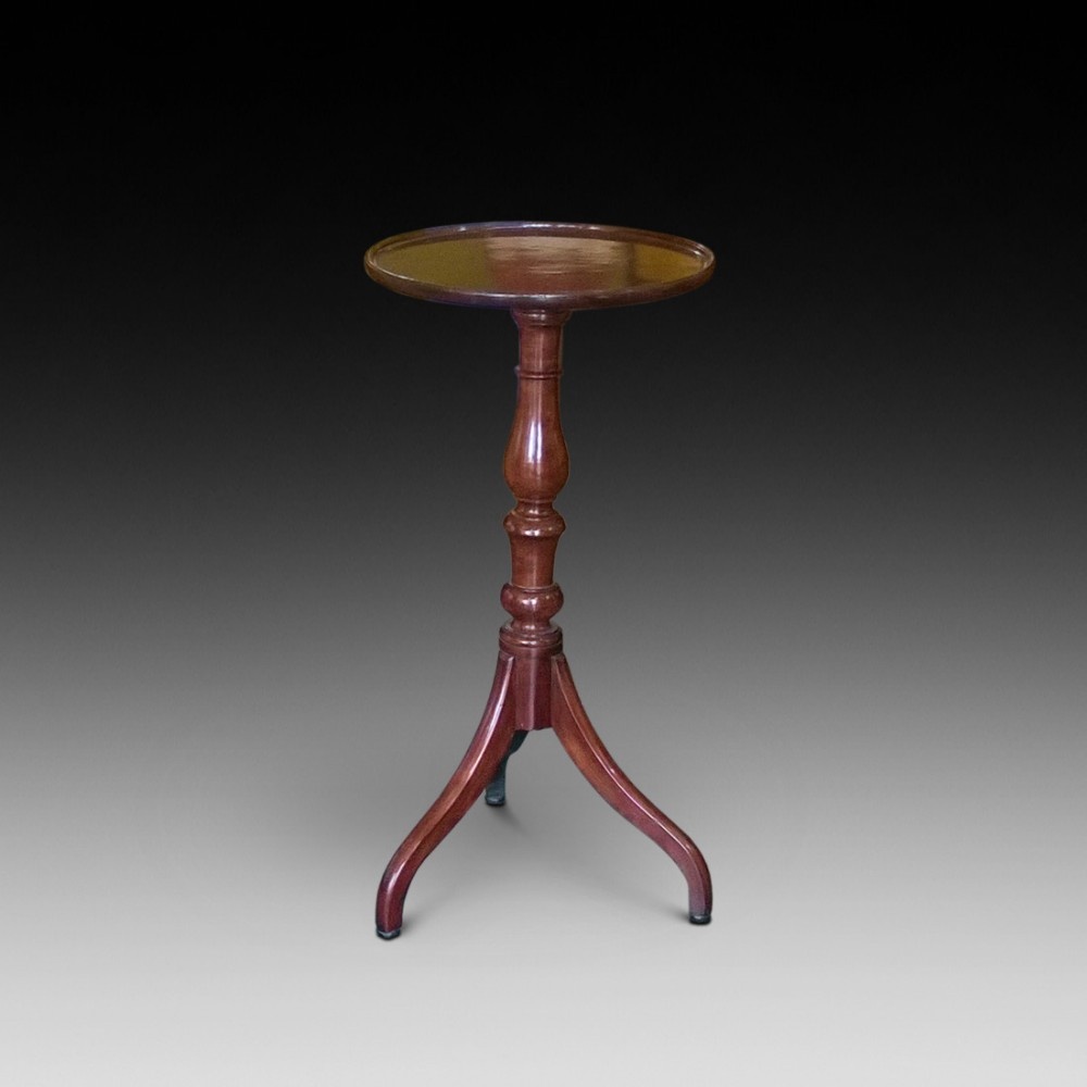 Victorian Mahogany Side Lamp Table