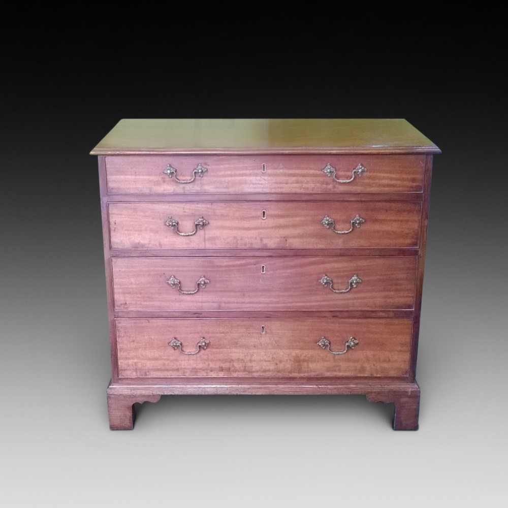 George III Mahogany Chest of Drawers