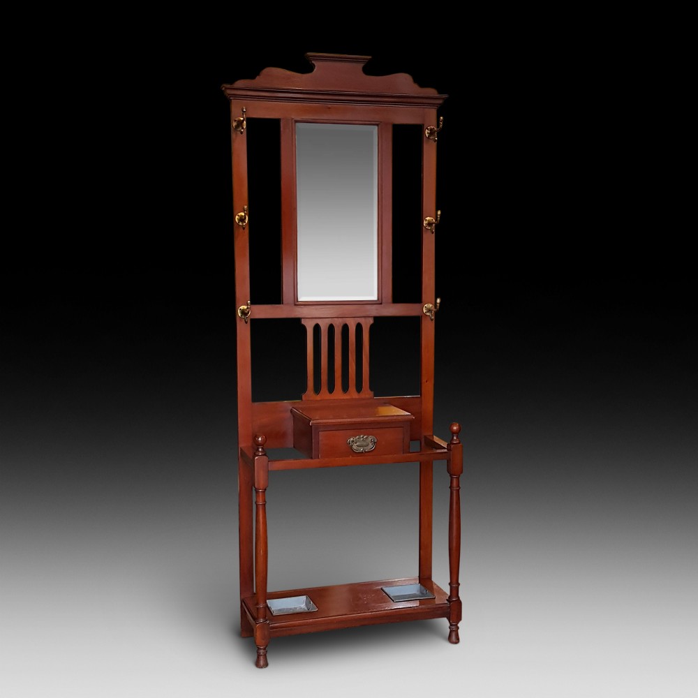 Late Victorian Art Nouveau Walnut Hall Stand