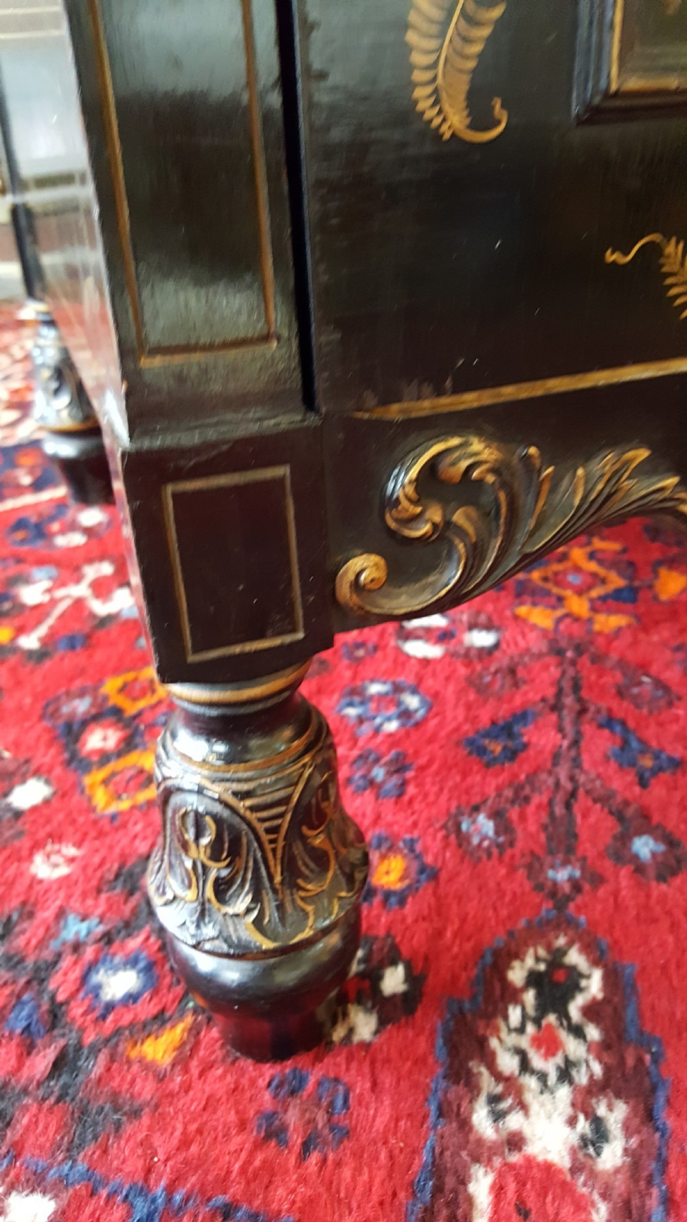 1920's Chinoiserie Cocktail Cabinet View VII