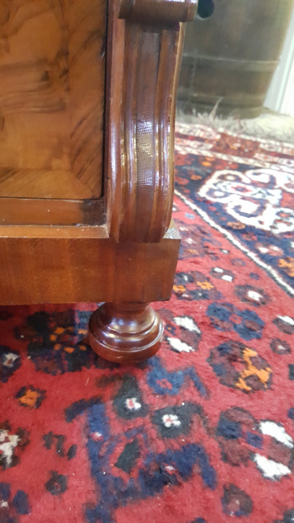 Scandinavian Burr Walnut Escoitaire View XIV