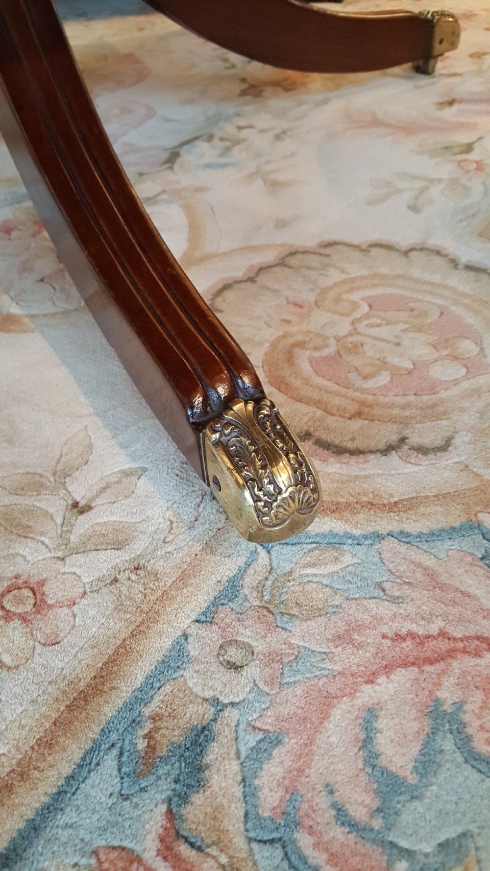 George IV Mahogany and Rosewood Banded Breakfast Table View III