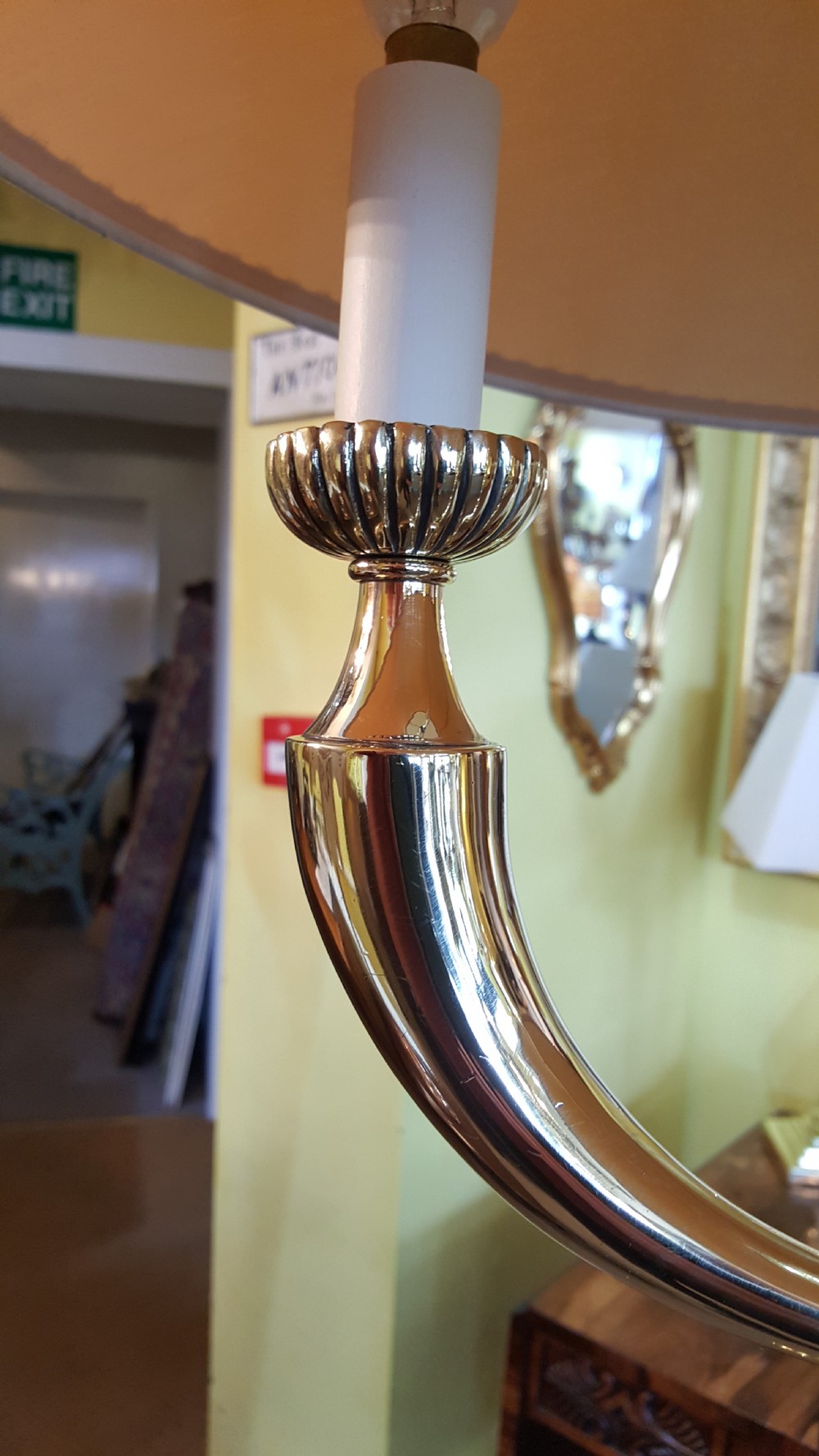 American Standard Lamp View VI