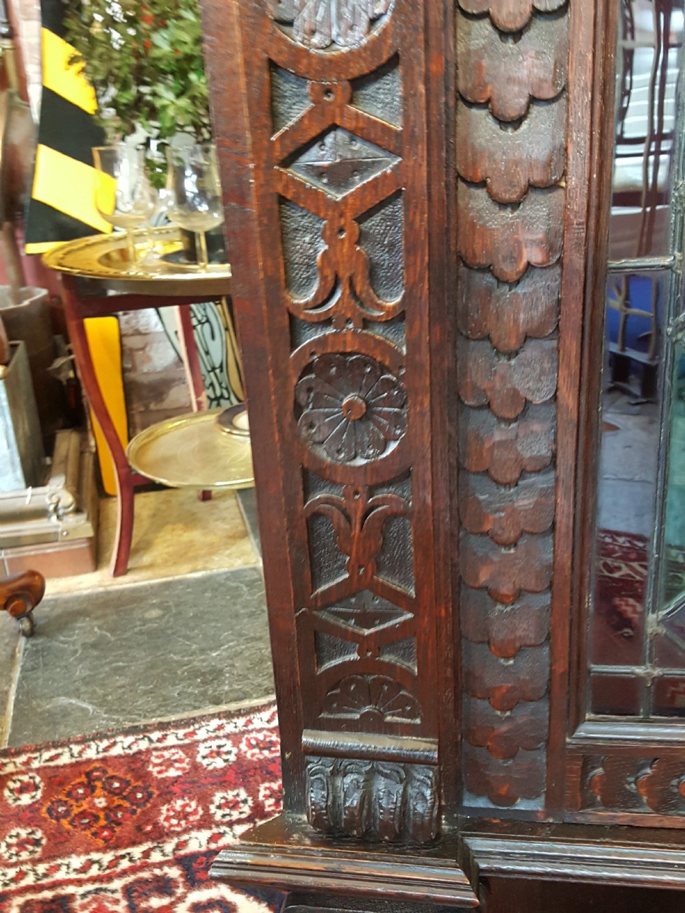 Late19thC Flemish Carved Oak Corner Cabinet View IV