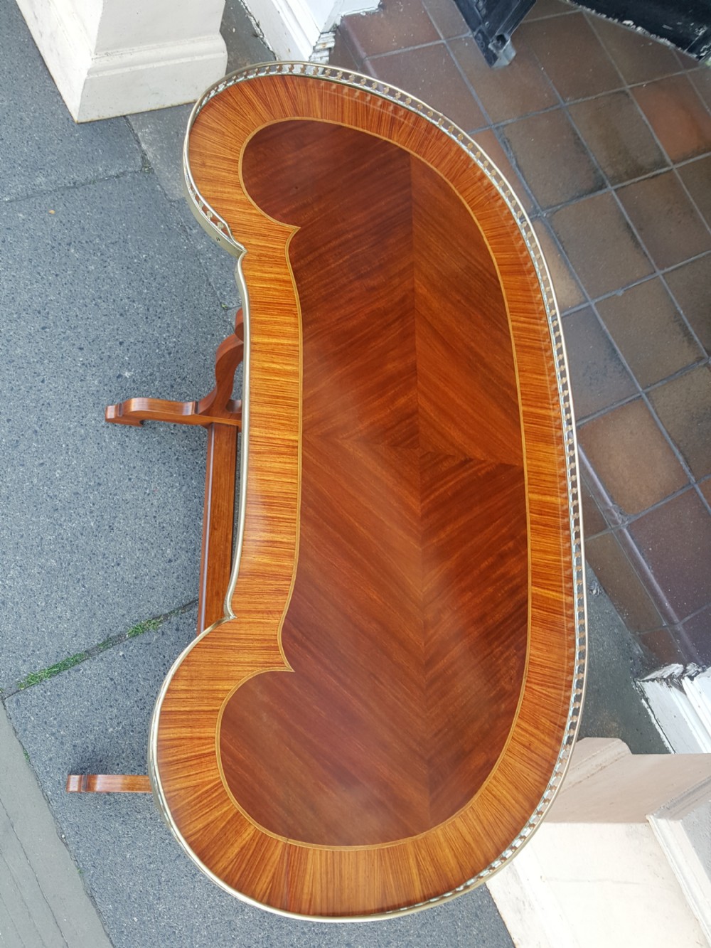 Victorian rosewood and satinwood chess topped table View VI