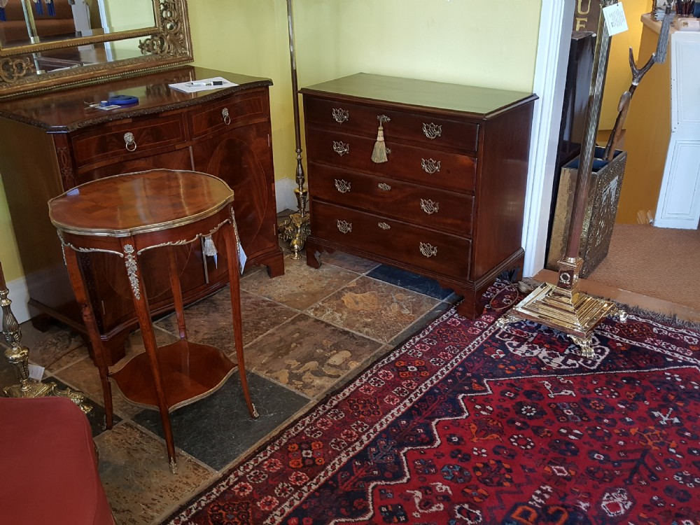  George III mahogany chest of drawers View IV