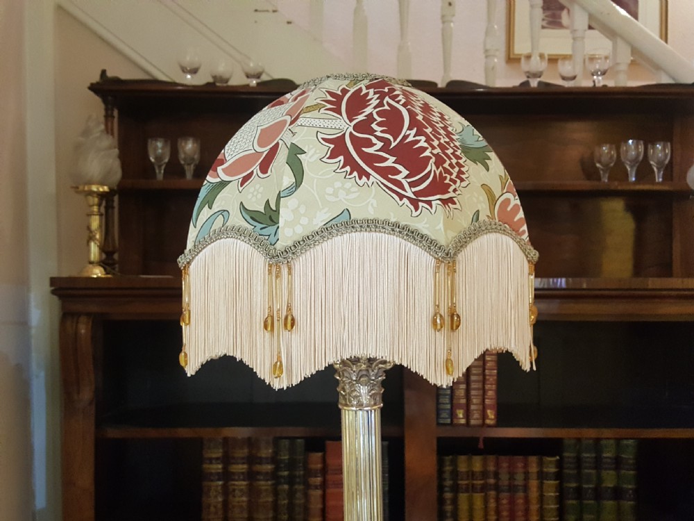 Corinthian Column Table Lamp View VI
