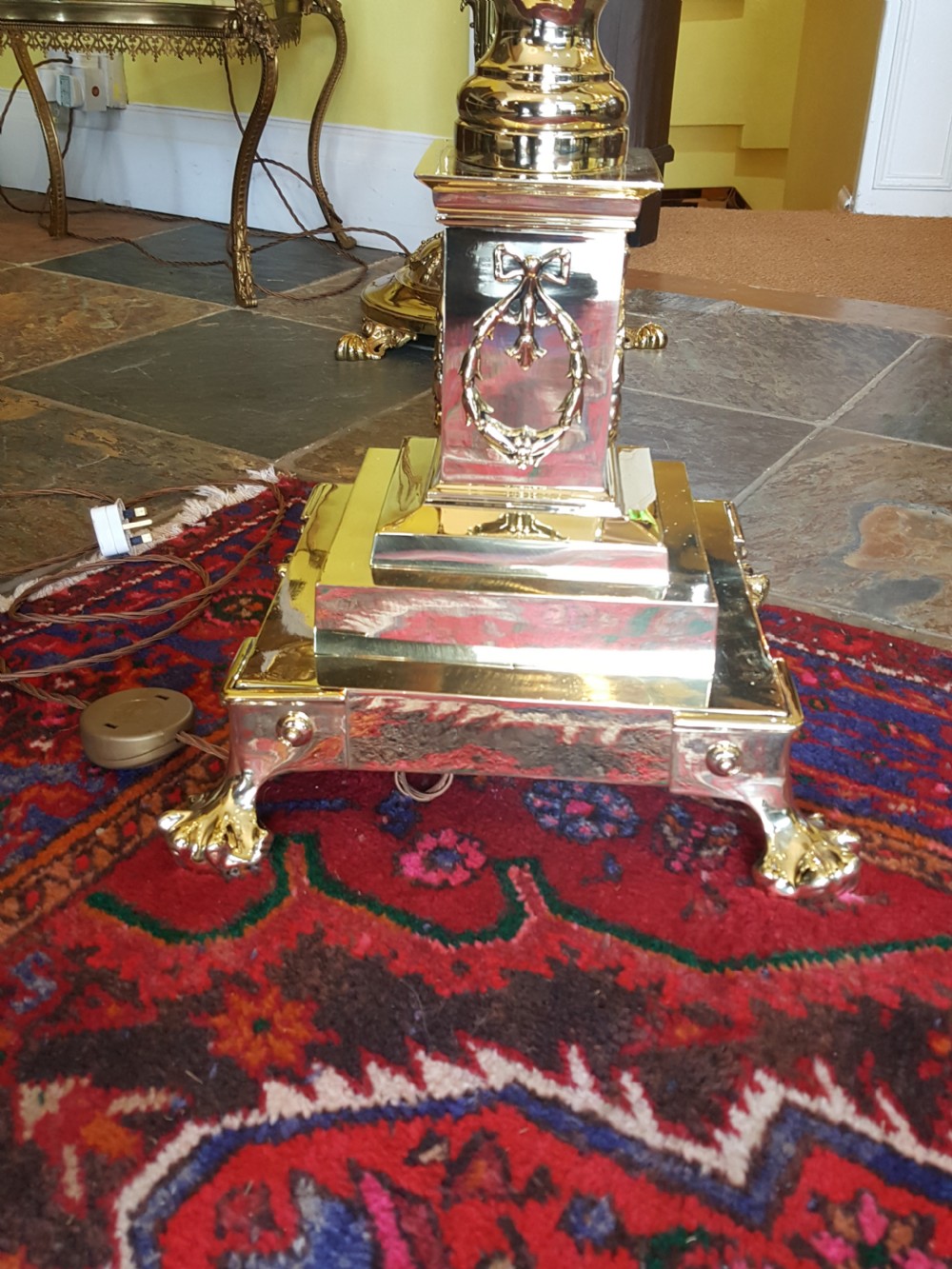 Late 19thC Brass Extending Telescopic Standard Oil Lamp View IV