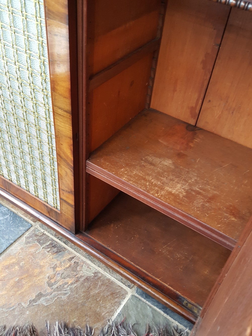 William IV Goncalo Alves breakfront side cabinet View VI