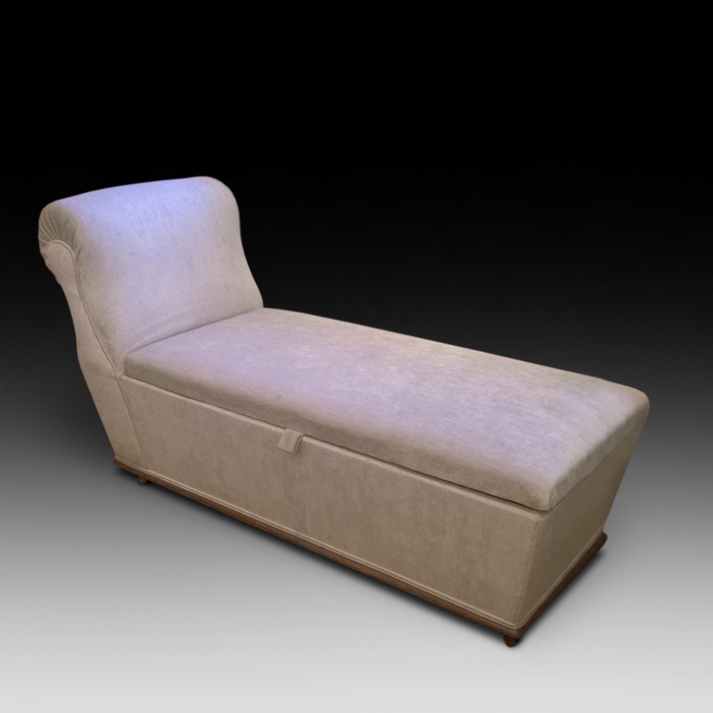 Victorian Ottoman Day Bed