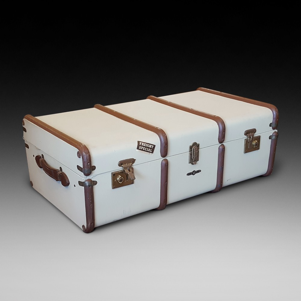 1920's Travelling Trunk