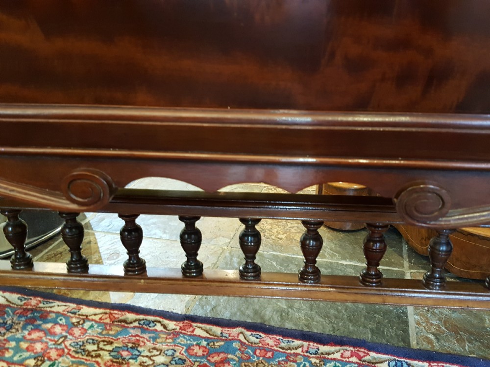 Late Victorian Mahogany Cot View VII