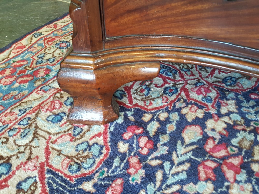 George III Mahogany Serpentine Chest of Drawers View III