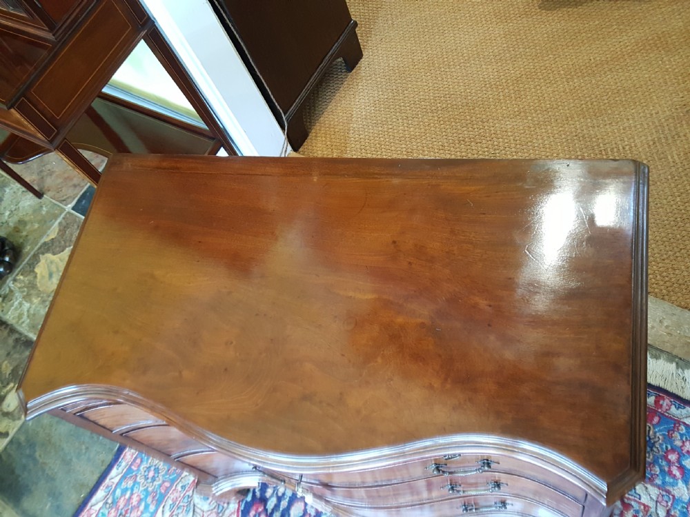George III Mahogany Serpentine Chest of Drawers View V