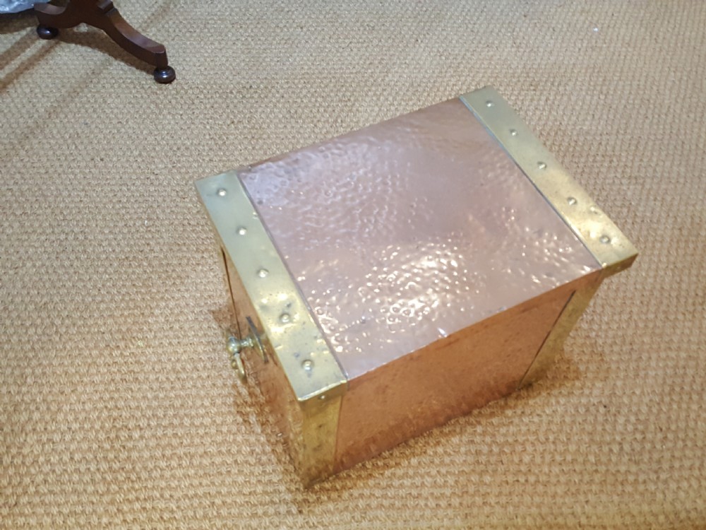 Arts and Crafts Beaten Copper and Brass Lidded Kindling Box View II