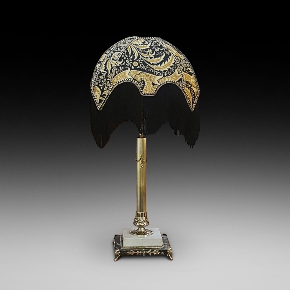 Late Victorian Brass Table Oil Lamp