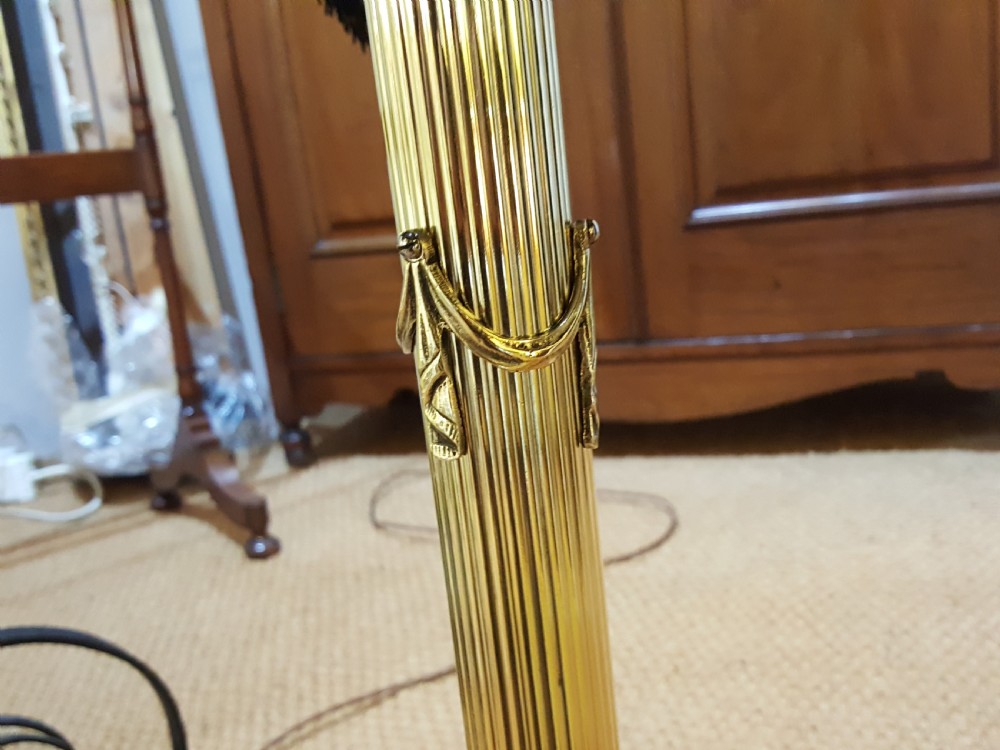 Late Victorian Brass Table Oil Lamp View III