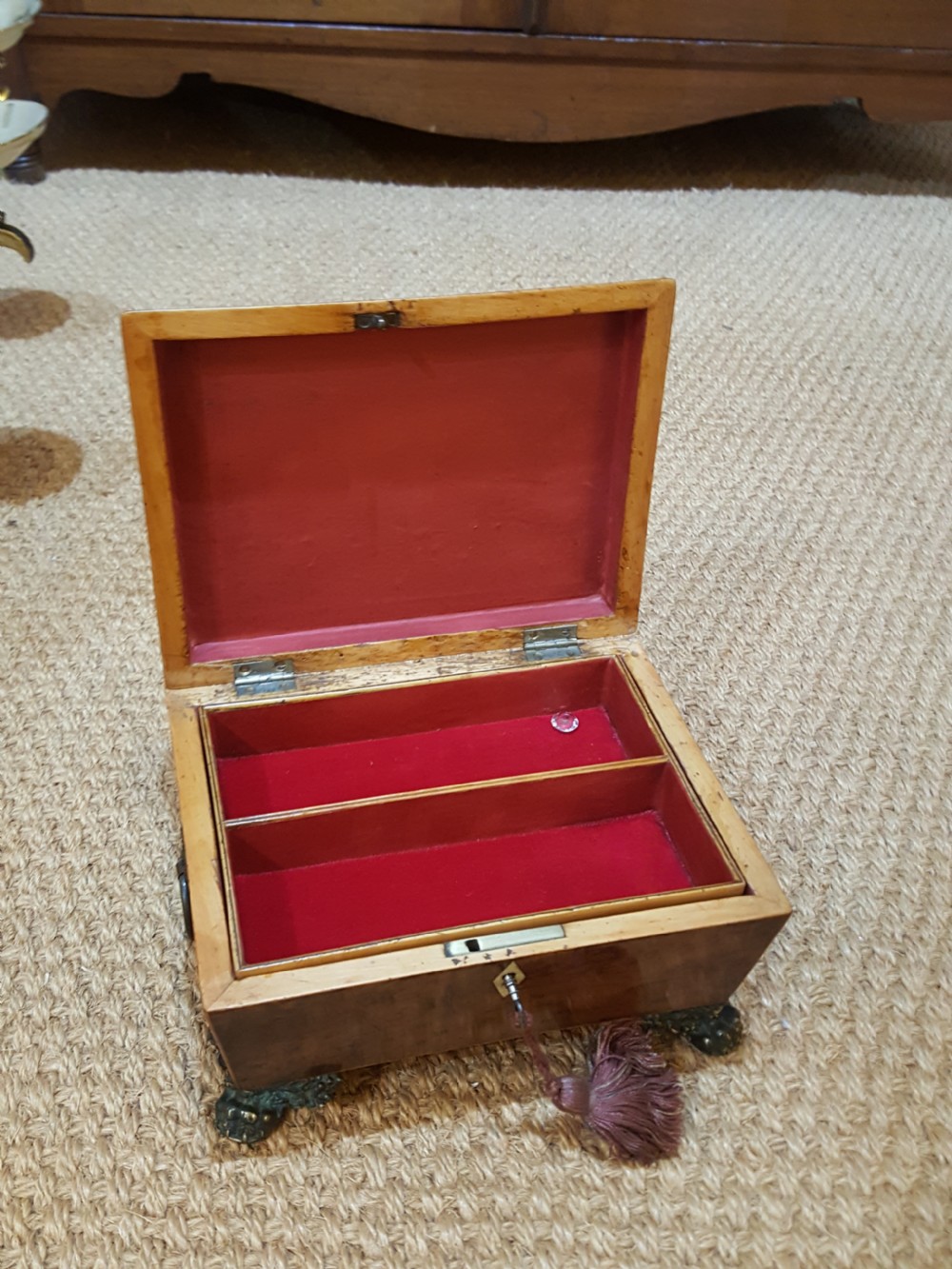 Victorian Burr Yew Jewellery Box View II
